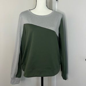 Puma pullover size XL